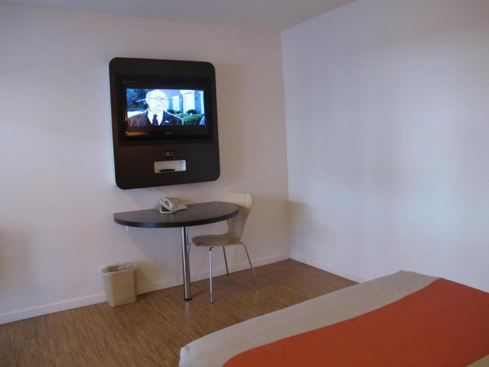 Motel 6 Baltimore MD Image 10