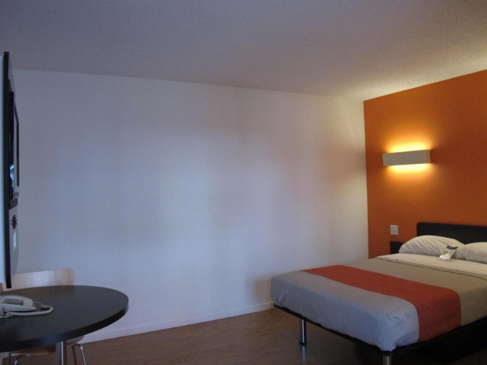Motel 6 Baltimore MD Image 12