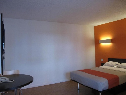 Motel 6 Baltimore MD image 12