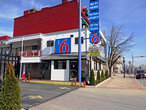 Motel 6 Baltimore MD image 22